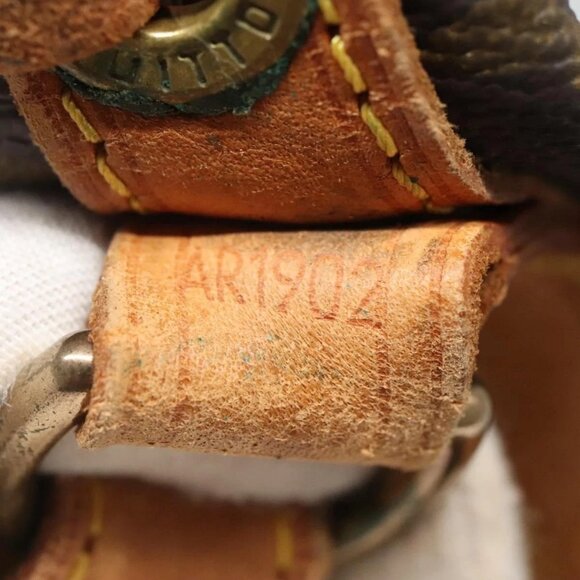 LOUIS VUITTON Monogram Noe Shoulder Bag - Picture 11 of 16